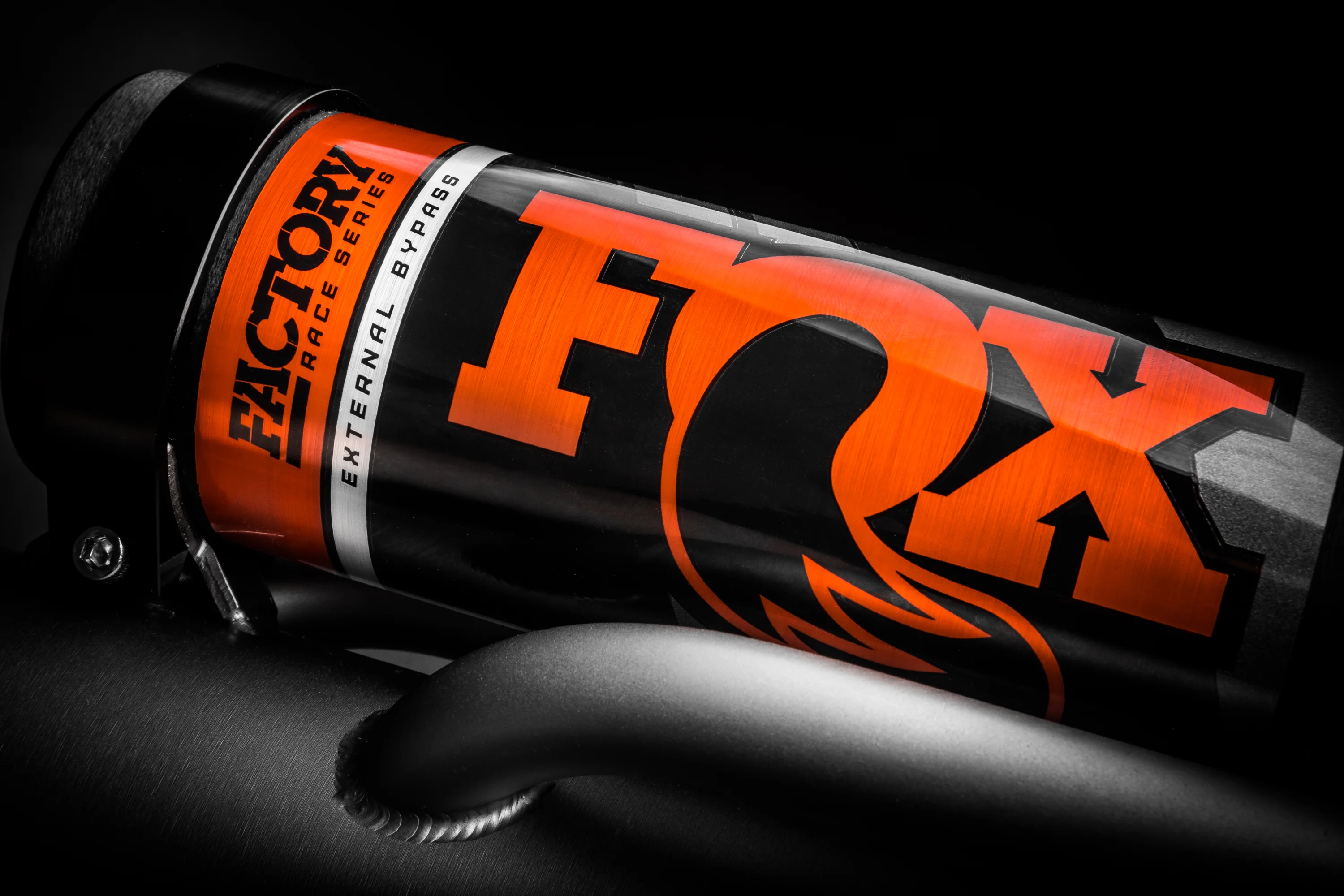 Fox 3.0 External Bypass Piggyback QAB with ECS2 External Cooling System - Image 9